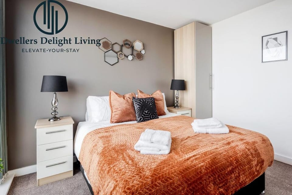 Penthouse Panoramic 2 Bedroom -Basildon Essex Apartment in Basildon