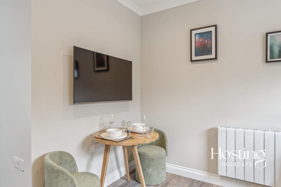 TV and multimedia, Dining area, heating, internet