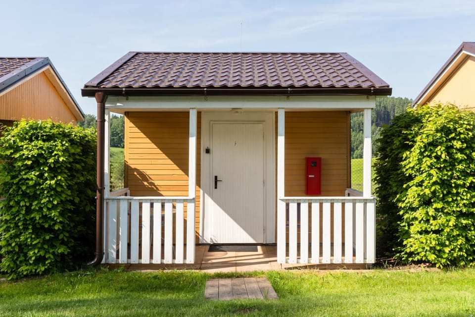 Chatka Koupálo Janovičky Campground/ 
RV Resort in Czechia