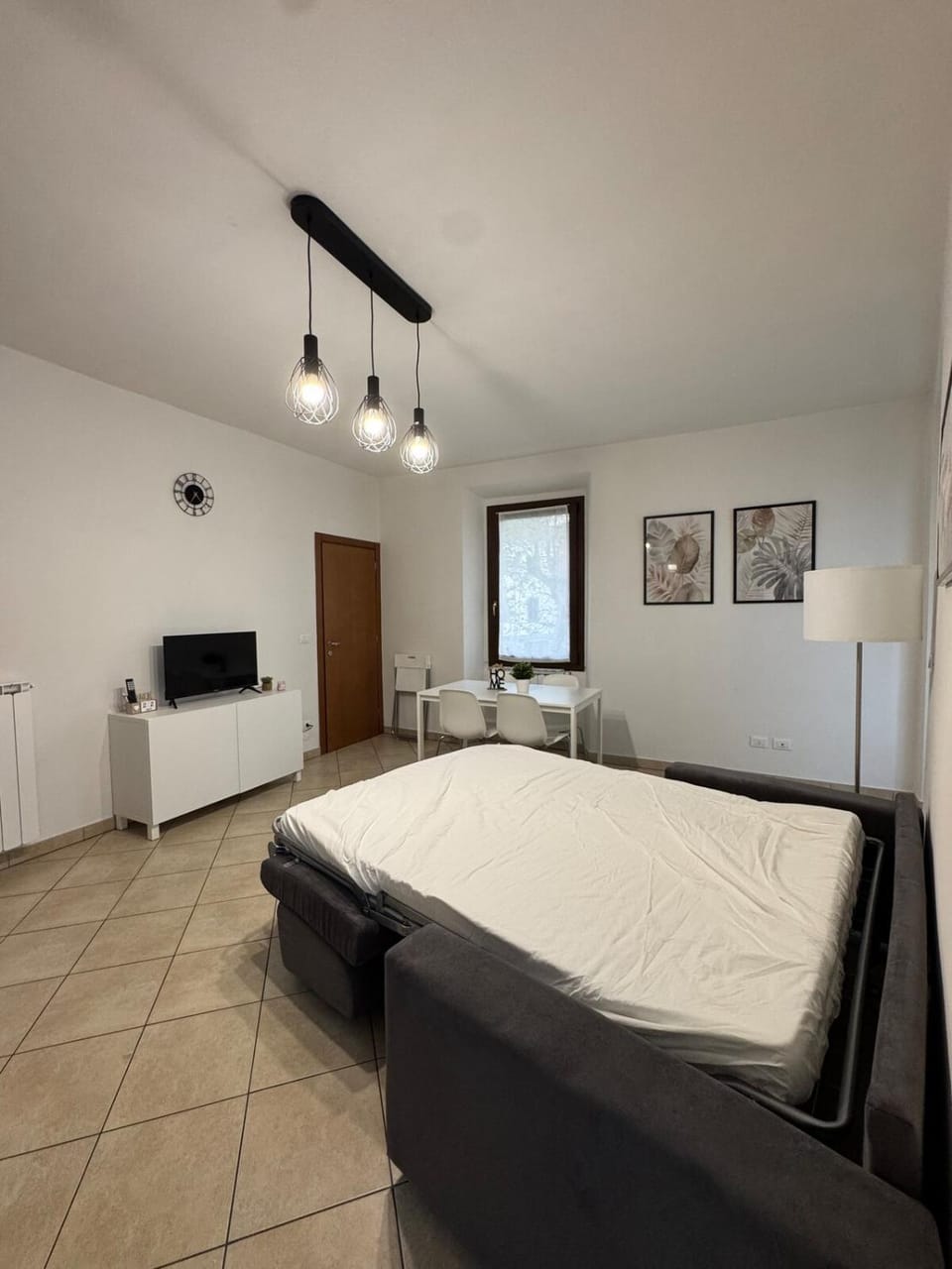 Communal lounge/ TV room, Living room