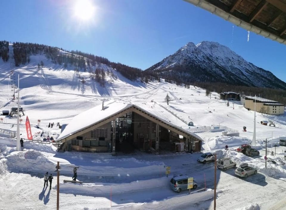 Day, Natural landscape, Winter, Mountain view