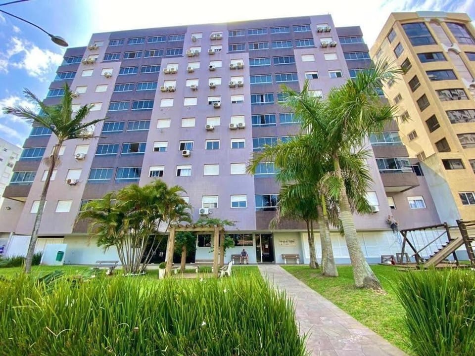 Belo apto com lindo jardim em Capão da Canoa Apartment in State of Rio Grande do Sul