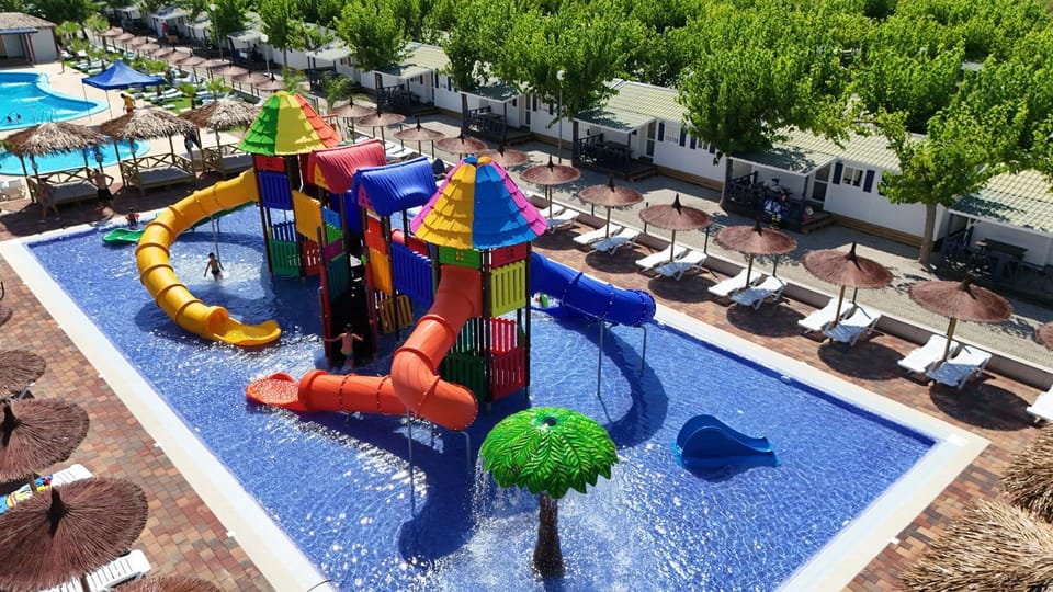 Camping Los Naranjos Campground/ 
RV Resort in Valencian Community