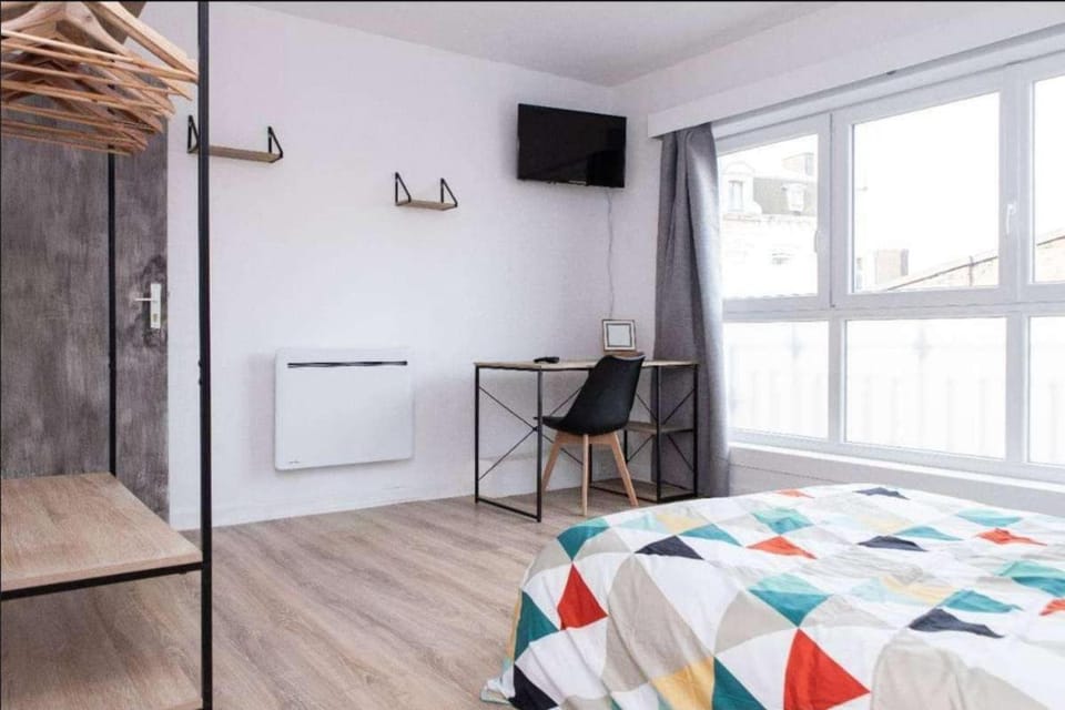 La Calaisienne Opt 8 chambres 16 pers Villa in Flanders