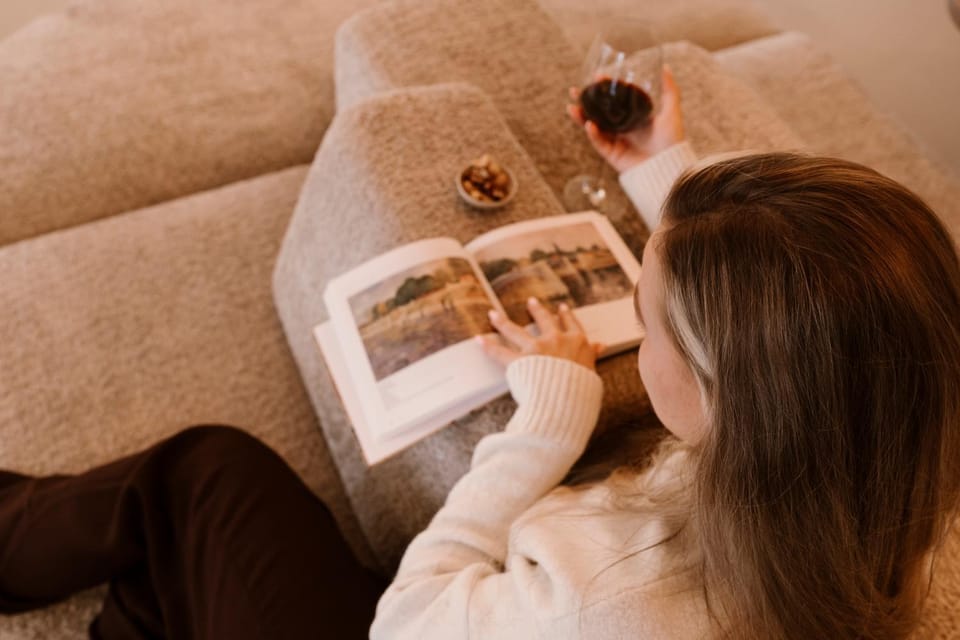 Communal lounge/ TV room, People, Living room, Lounge or bar, Seating area