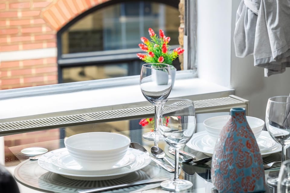 Decorative detail, Dining area, Dinner