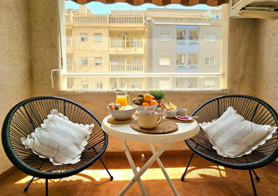 Apartamento con Piscina Centrico Apartment in Torrevieja