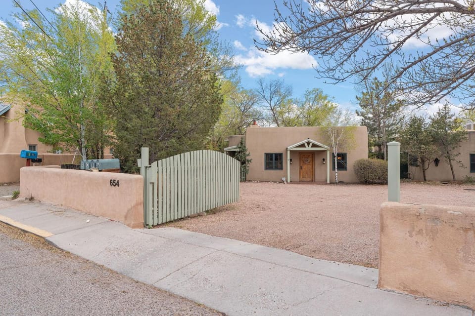 Adobe Sol in Santa Fe NM House in Santa Fe