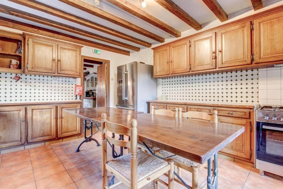 Large 8 Bedroom Chalet in Essert Romand Apartment in Haute-Savoie