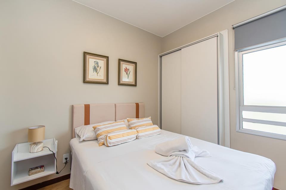 Bed, Photo of the whole room, wardrobe