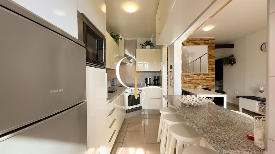 Amarillo Apartment in Costa del Silencio