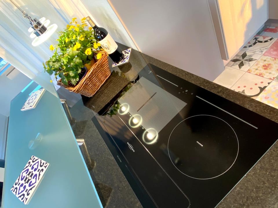 Kitchen or kitchenette, stove, kitchen