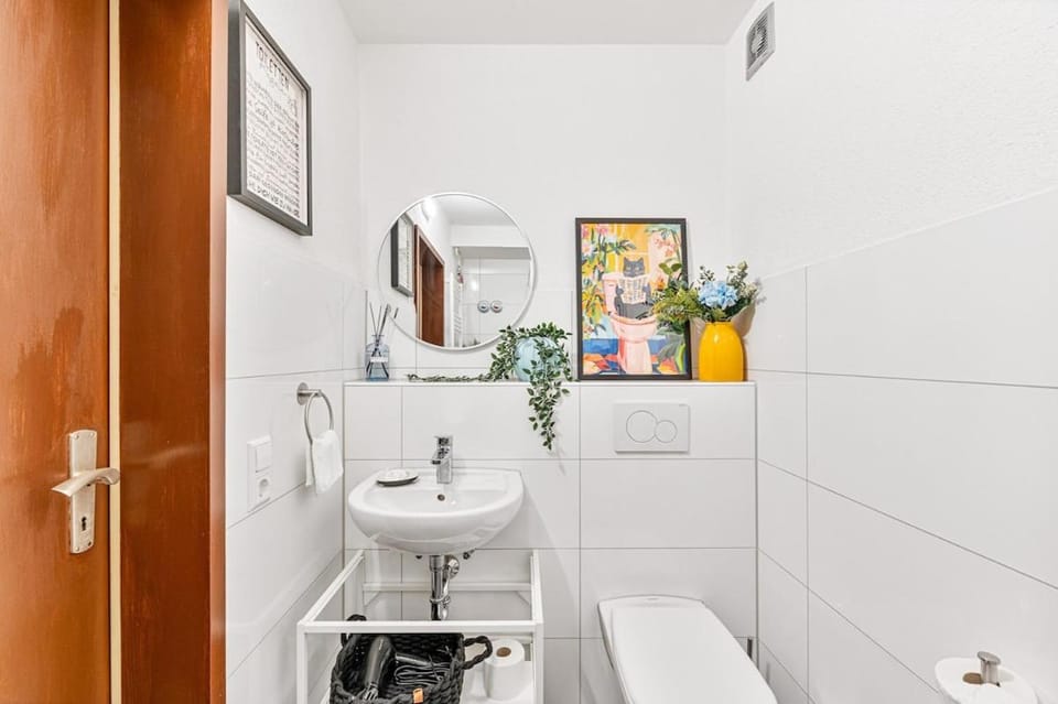 Toilet, Bathroom
