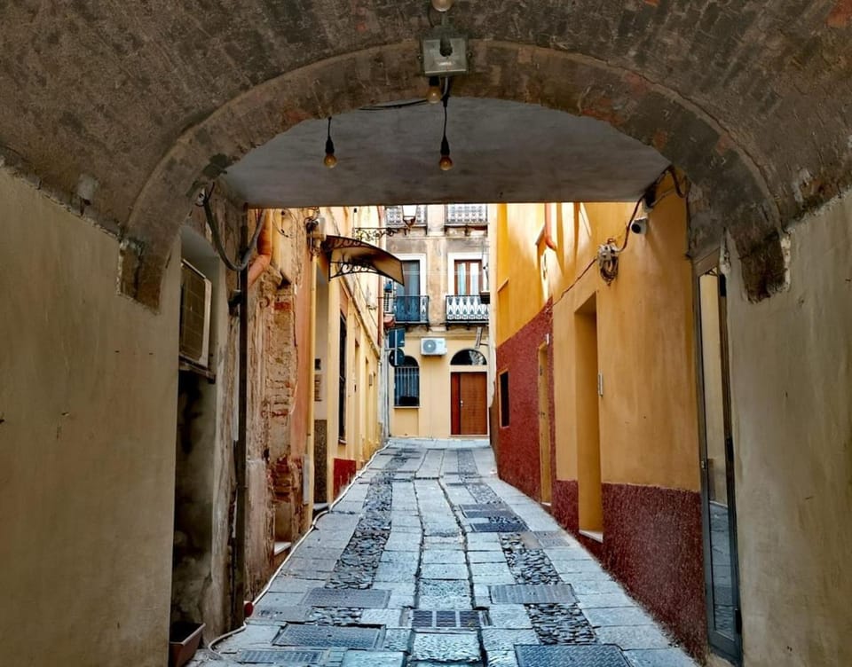 Property building, Street view