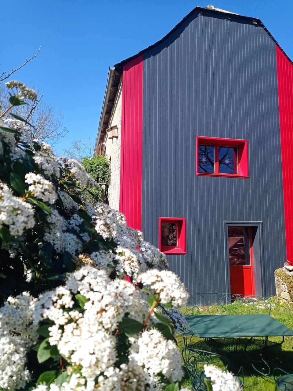 Chante Perdrix House in Occitanie