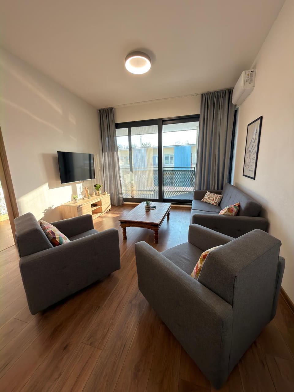 TV and multimedia, Living room