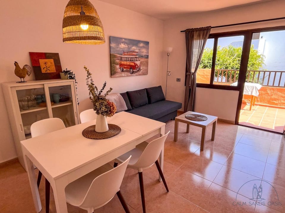 Living room, Dining area, storage