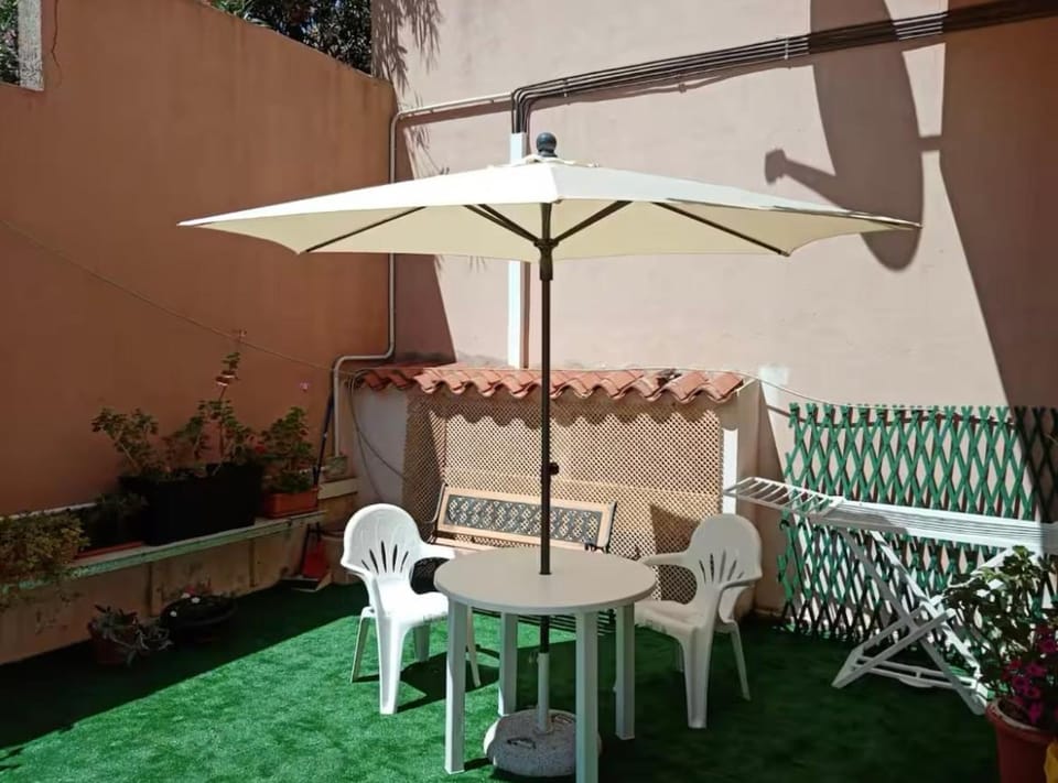 House of Scotch x 2 Apartment in Sardinia