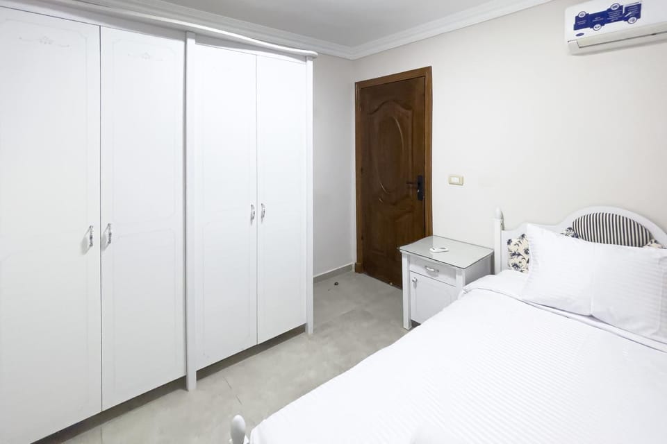 Elegant & Modern 3 BDR Apt Heliopolis Apartment in Cairo