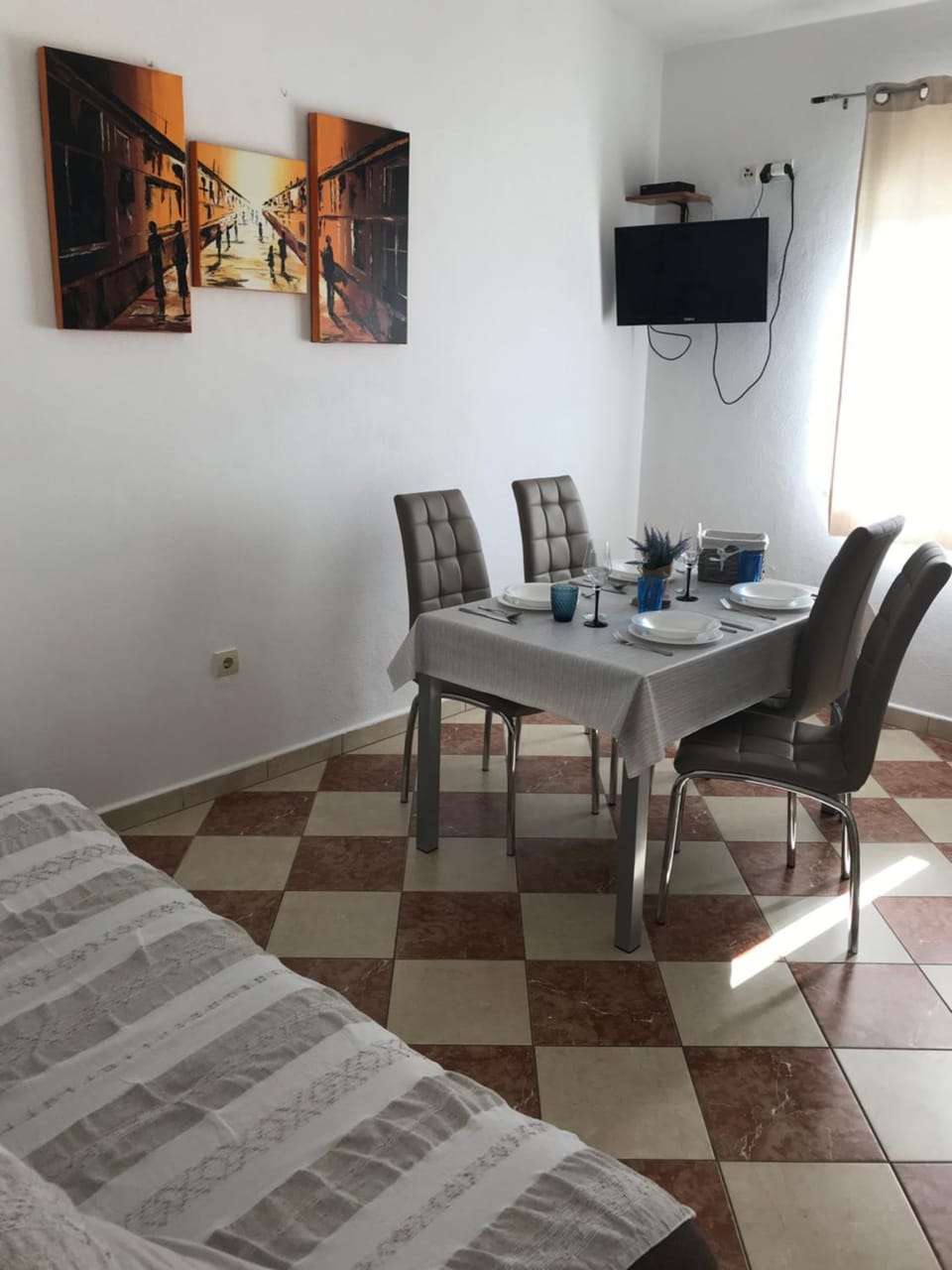 Living room, Dining area, kitchen