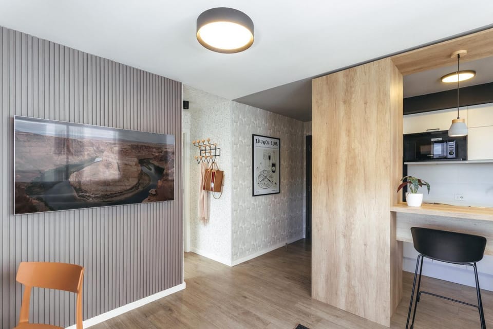 TV and multimedia, Kitchen or kitchenette, Dining area, oven