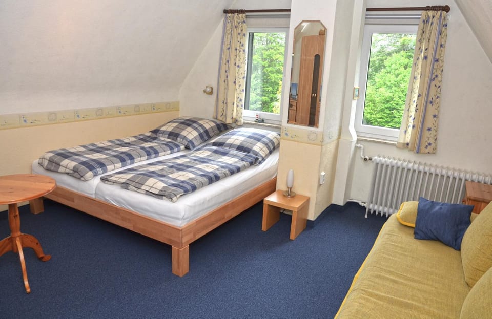 Property building, Living room, Bedroom