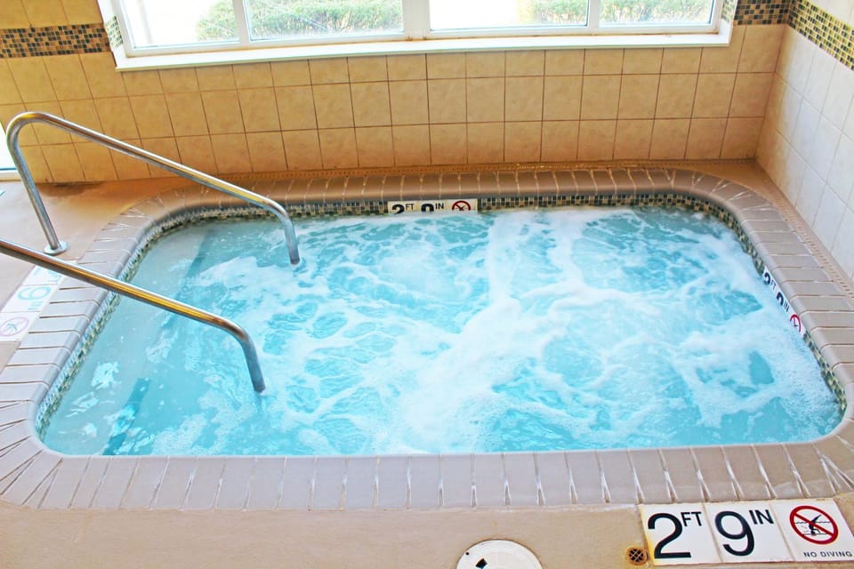 Hot Tub, Hot Tub, Swimming pool