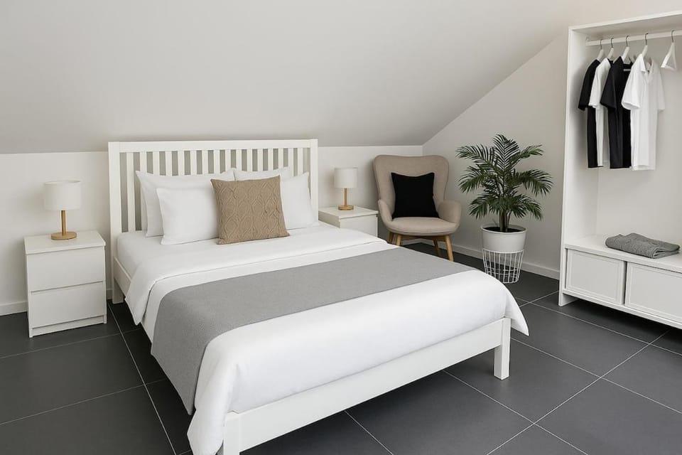 Bed, Photo of the whole room, Bedroom, wardrobe