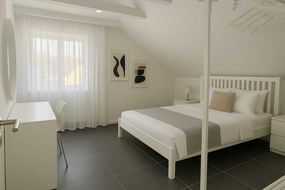 Bed, Photo of the whole room, Bedroom
