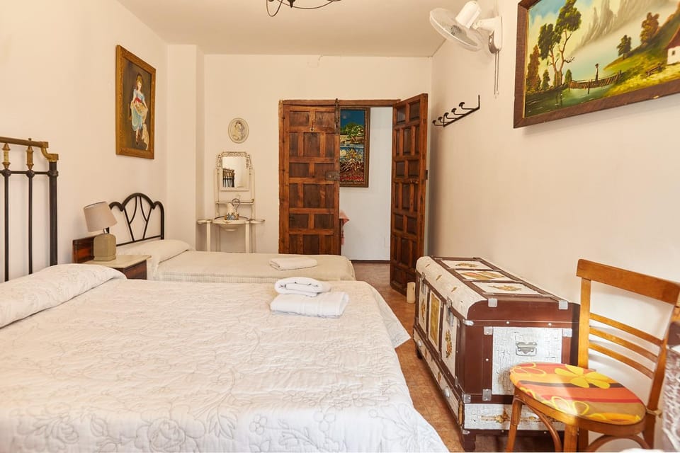 Property building, Living room, Bedroom