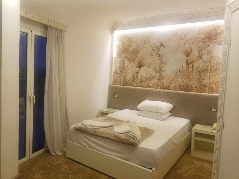 فندق كازابلانكا دمياط بجوار ميناء دمياط Hotel in Egypt