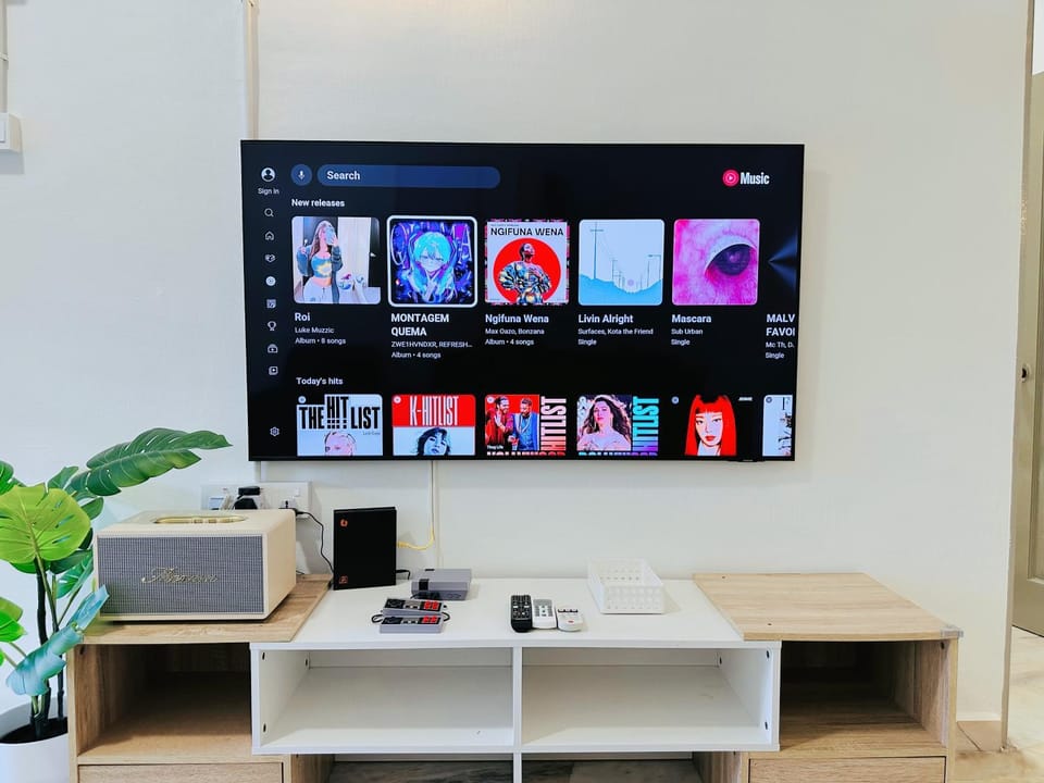 TV and multimedia, Living room, air conditioner