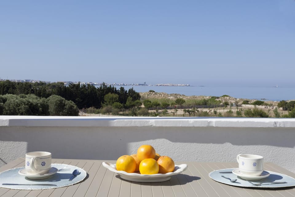 Sea view, Buffet breakfast, Italian breakfast, American breakfast