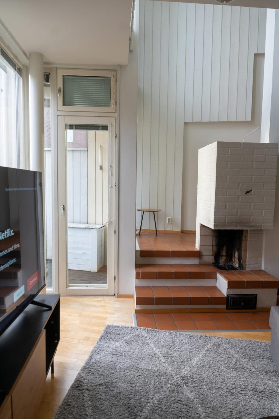 Architectural townhouse with sauna and patio House in Helsinki