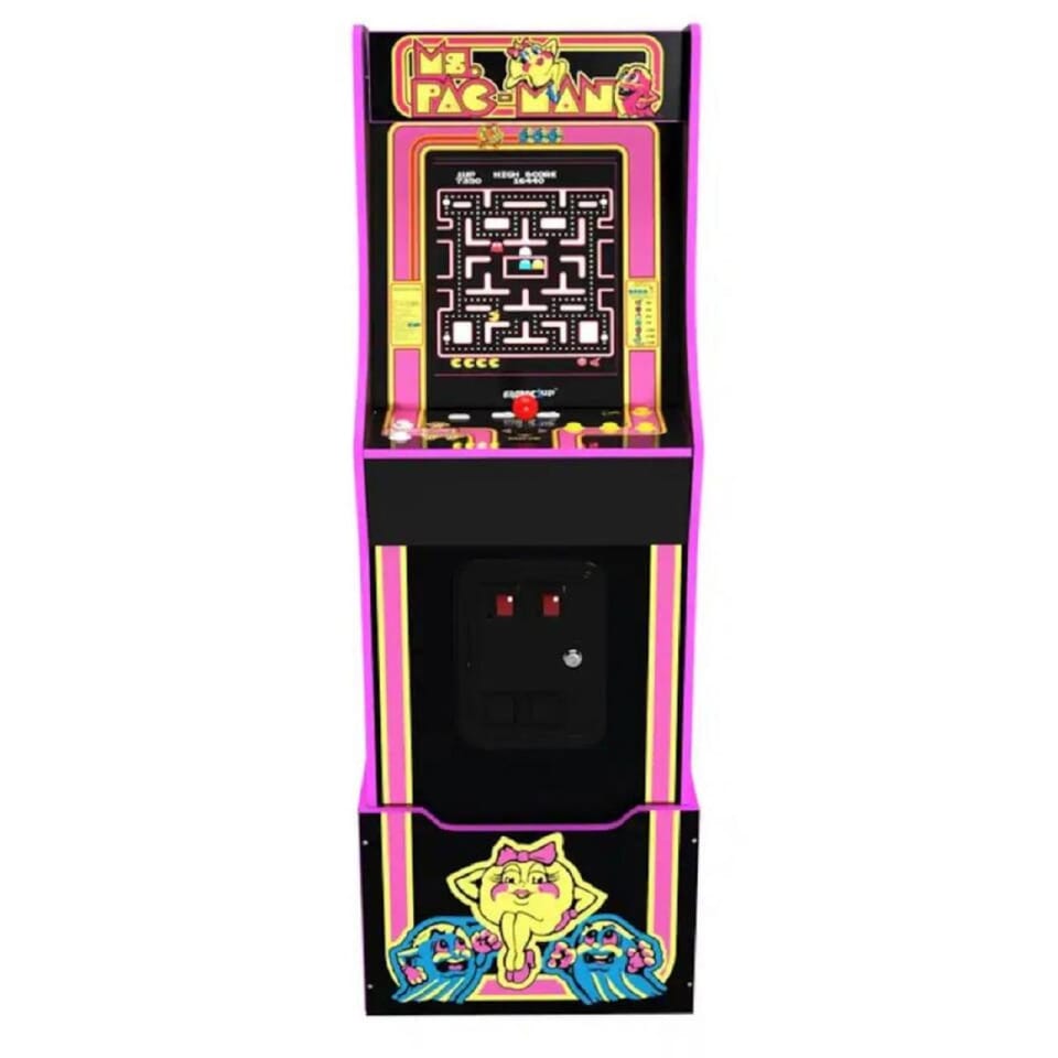 DT Libertyville Home With Arcade PacMan by Navy Base Apartment in Illinois