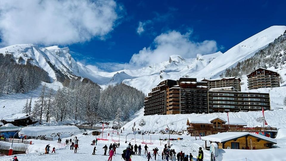 Studio moderne tout confort - Randonnées et Nature - La Foux d Allos Apartment in Allos