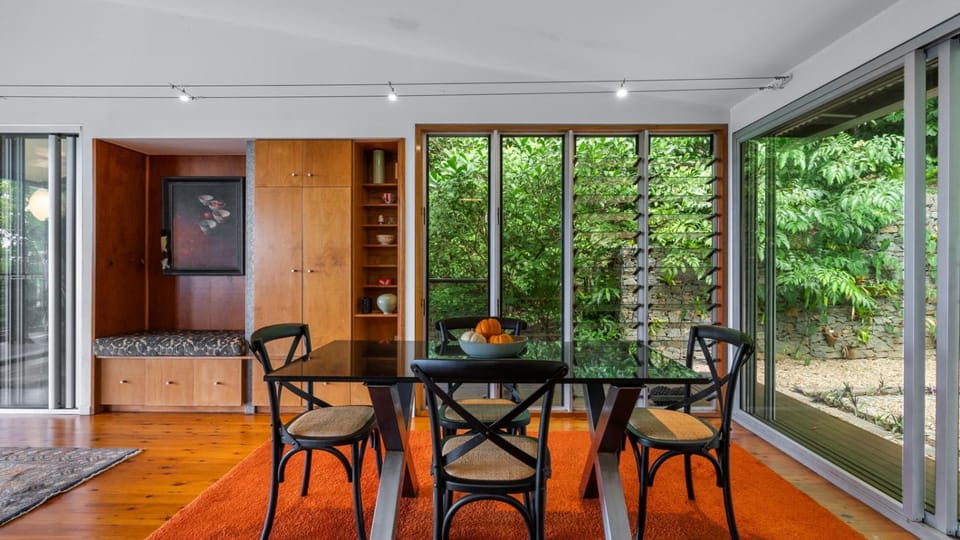 Mountain Breeze Retreat House in Cairns