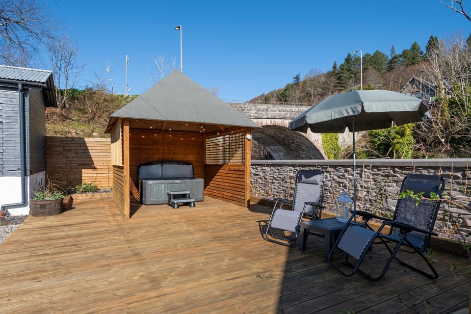 Hot Tub, Balcony/Terrace