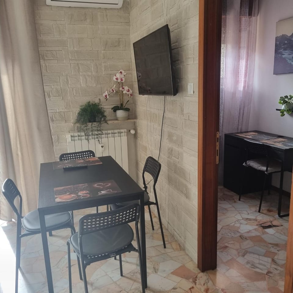 Appartamento Orchidea Apartment in Friuli-Venezia Giulia