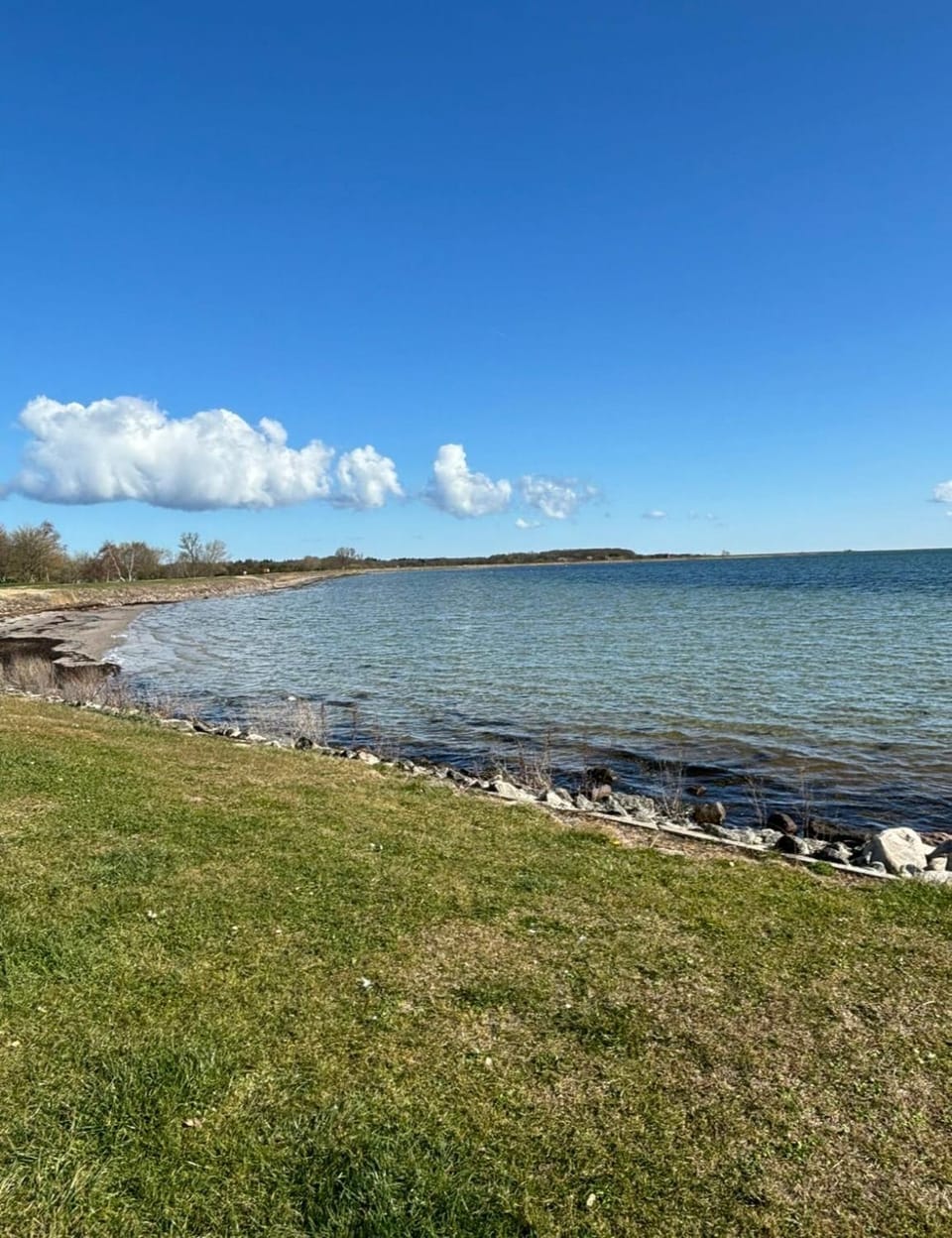 Nearby landmark, Natural landscape