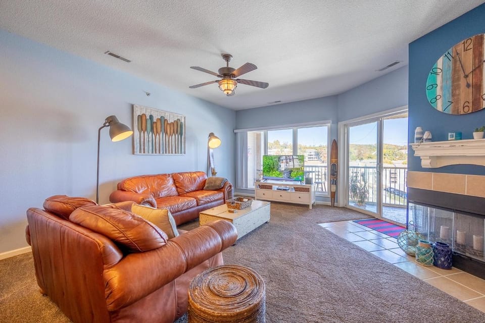 BRISTOL BAY 369 House in Village Four Seasons