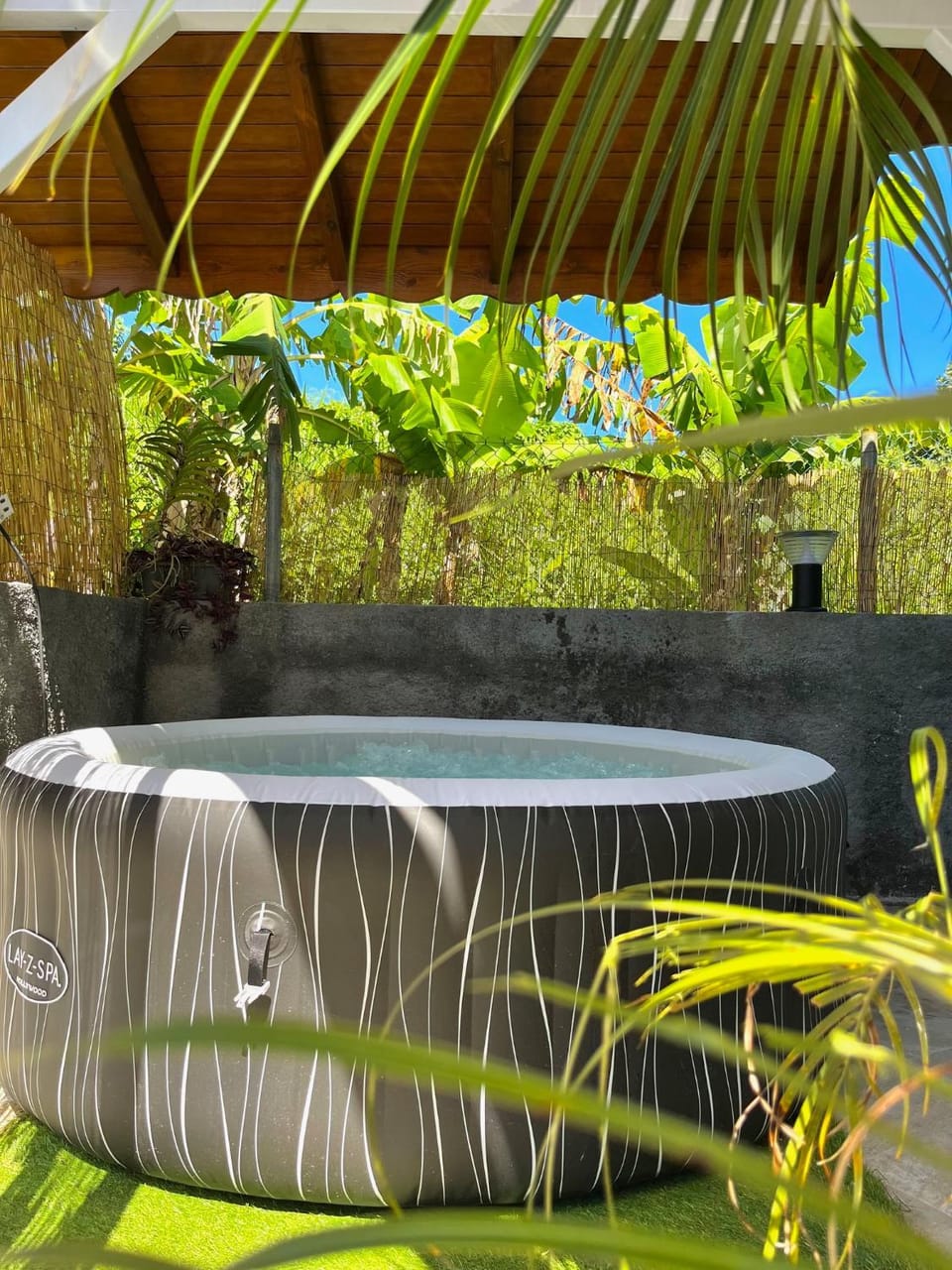 Day, Natural landscape, Hot Tub