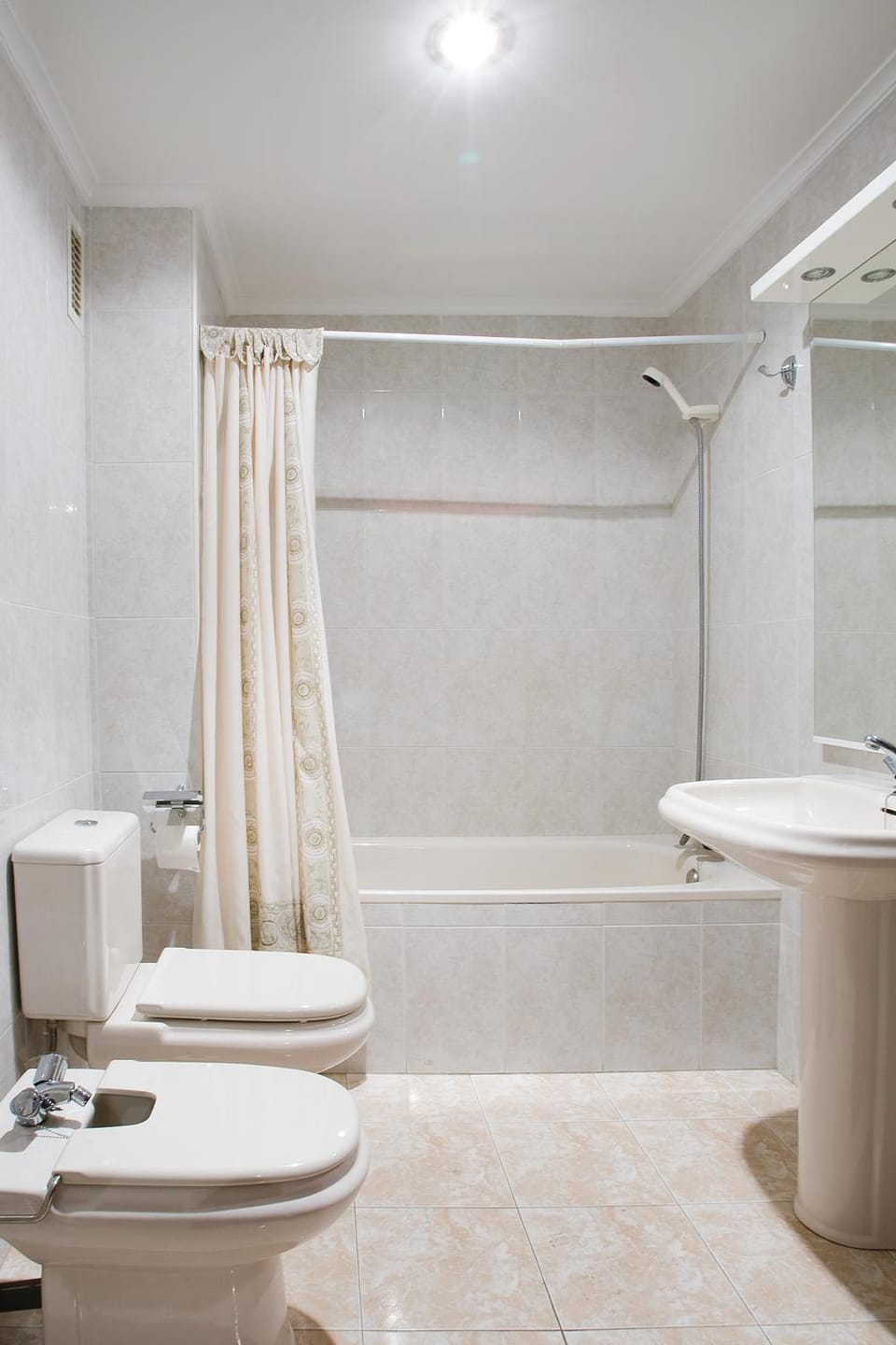 Bathroom, Bath