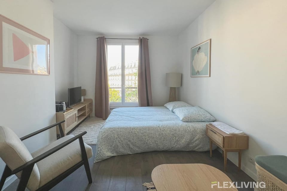 Flexliving - Studio - Patriarches Apartment in Paris