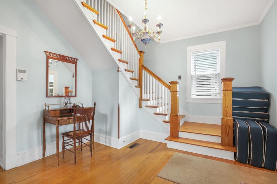 Maison des Reves - Historic charm in the heart of Downtown! House in Cape Charles