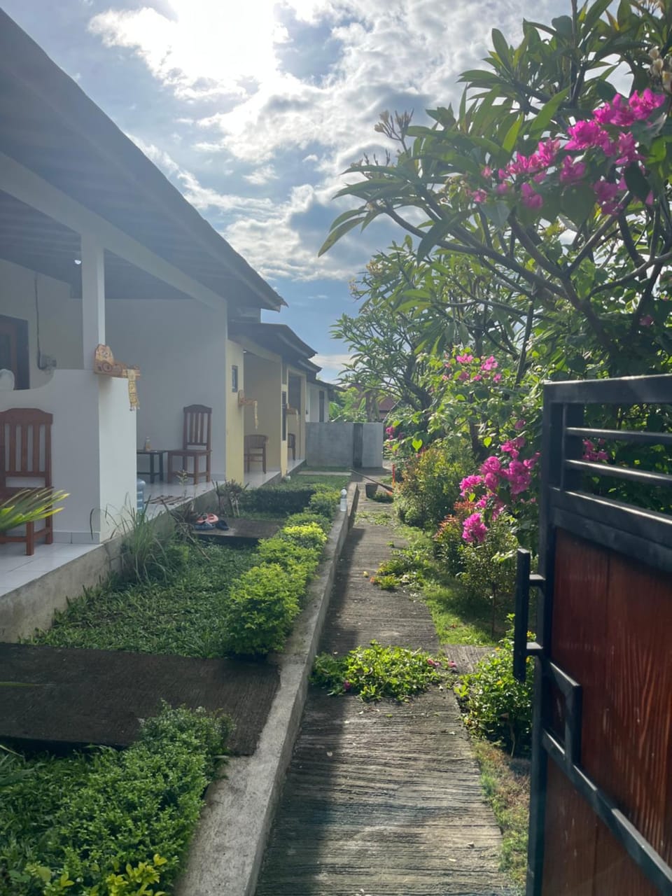 Dewenten Guest House Bed and Breakfast in Karangasem Regency