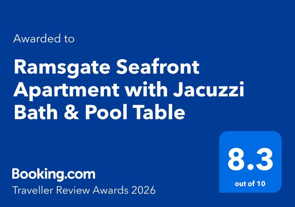 Ramsgate Seafront Apartment with Jacuzzi Bath & Pool Table Apartment in Ramsgate