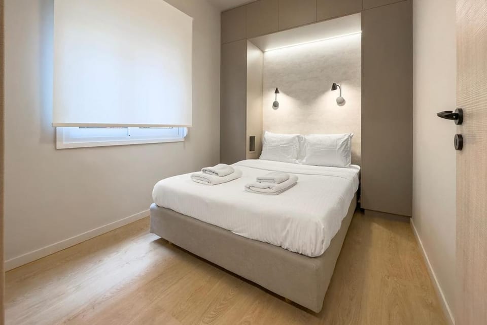 Cozy 1BR with Balcony in Kipseli, Athens Apartment in Athens