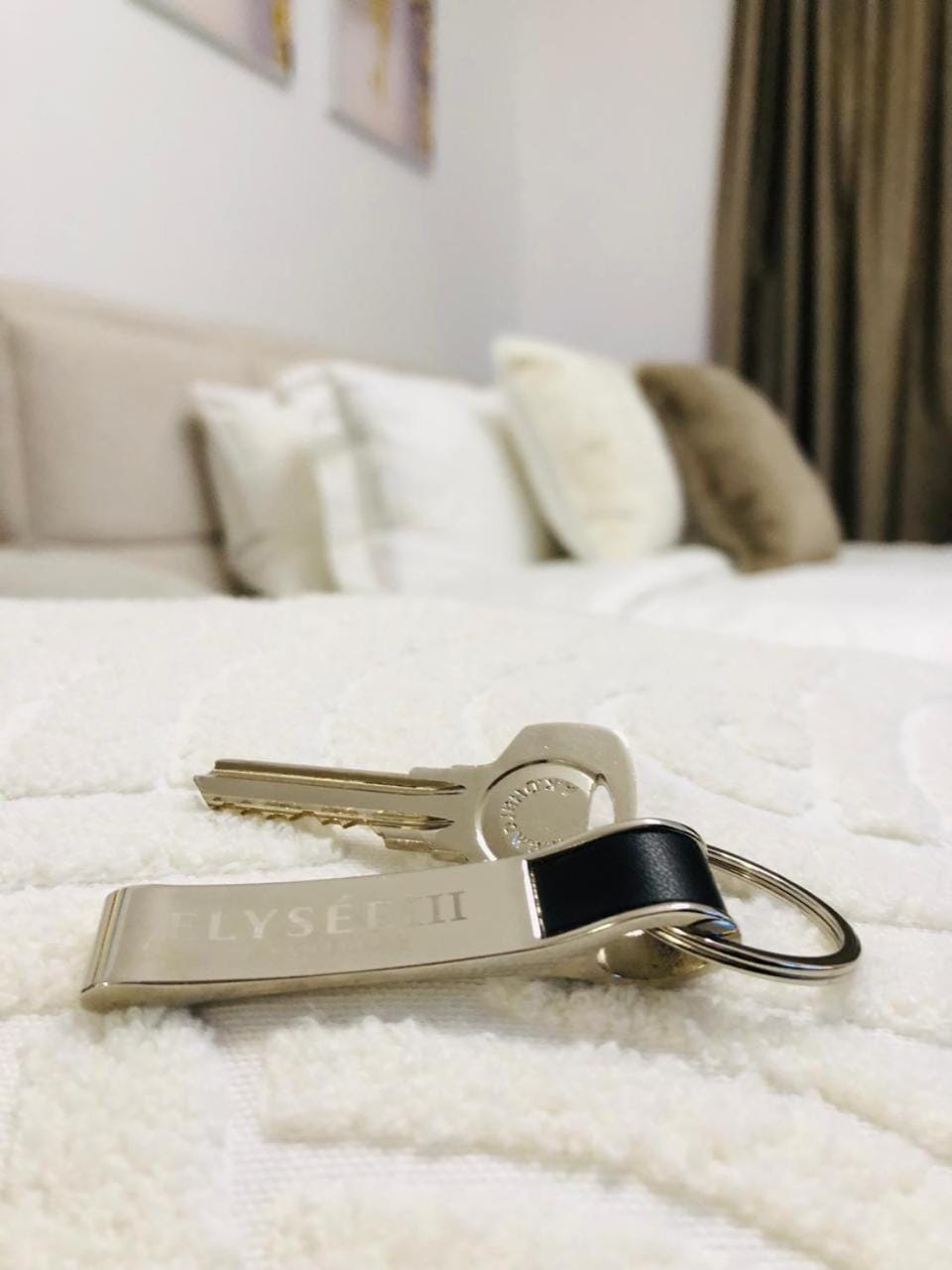 PANTHEON ELYSEE III Elite Apartment Spacious luxury stay with huge pool , modern gym and Complimentary welcome pack Apartment in Dubai