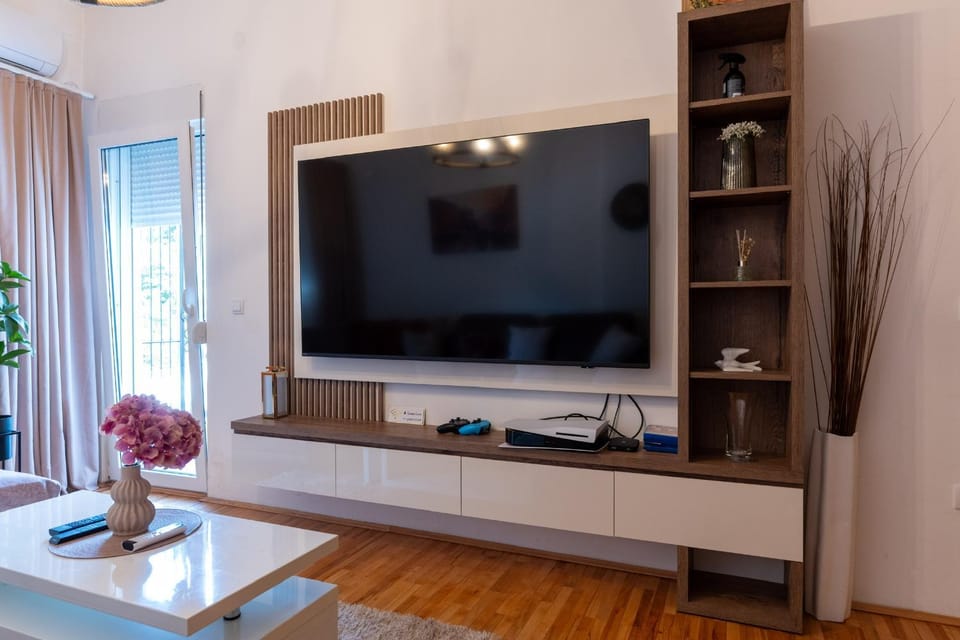 Apartman Golden Crown Apartment in Serbia